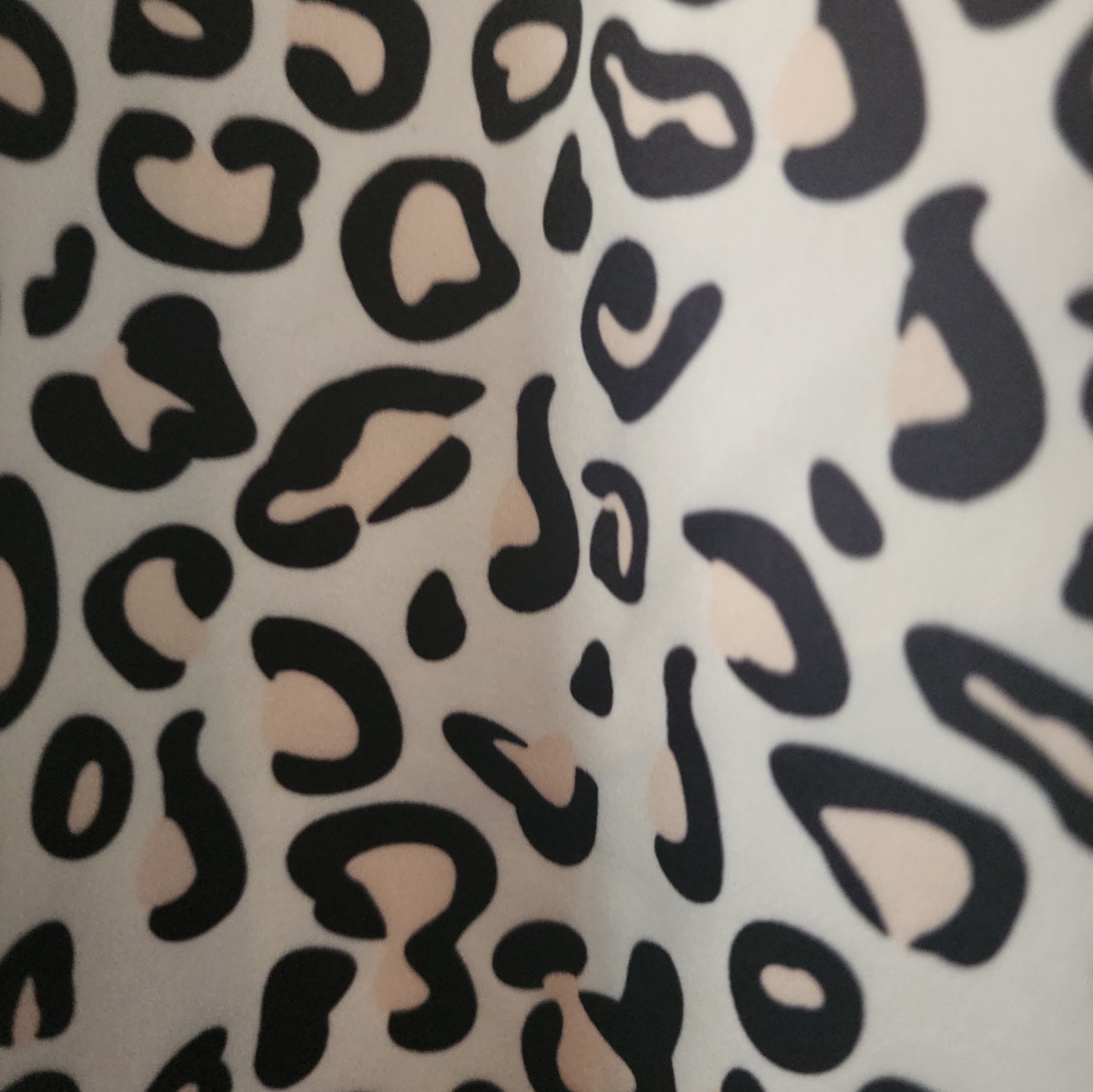 Girls size M leopard print dress - Picture 2 of 3